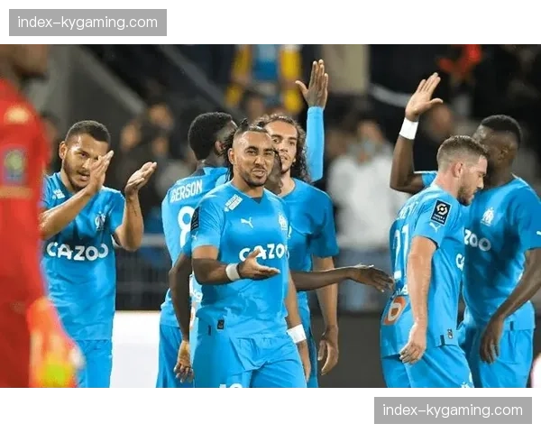 官方确认，布雷斯特中场核心肌肉拉伤，将缺席赛季剩余比赛