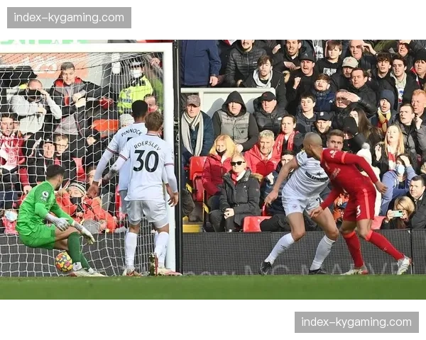 通讯：从保级到中游，布伦特福德如何凭借定位球攻防体系实现飞跃